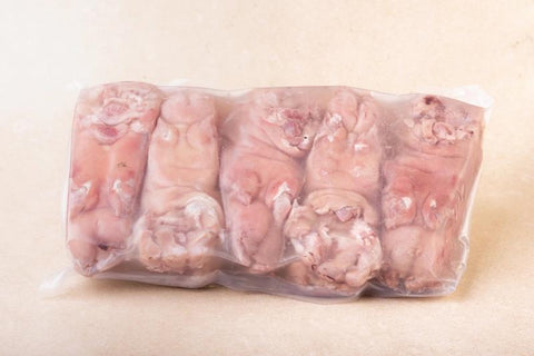 PIED DE PORC CUIT PAR 2 ≈ 1 KG (SOUS VIDE)