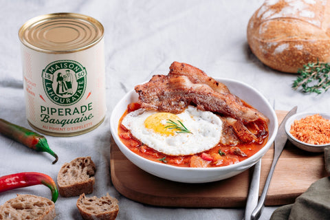 La Piperade Basque : couleurs, soleil et saveurs du Sud-Ouest